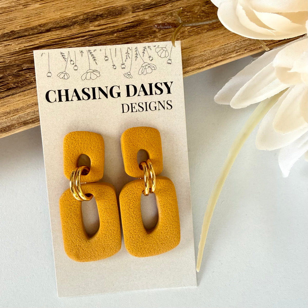 Margo | Mustard